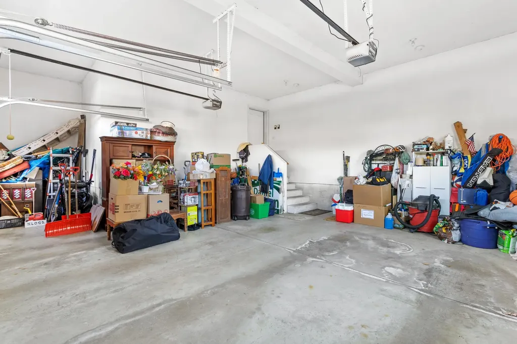 10 Pacific Drive Dover NH 03820