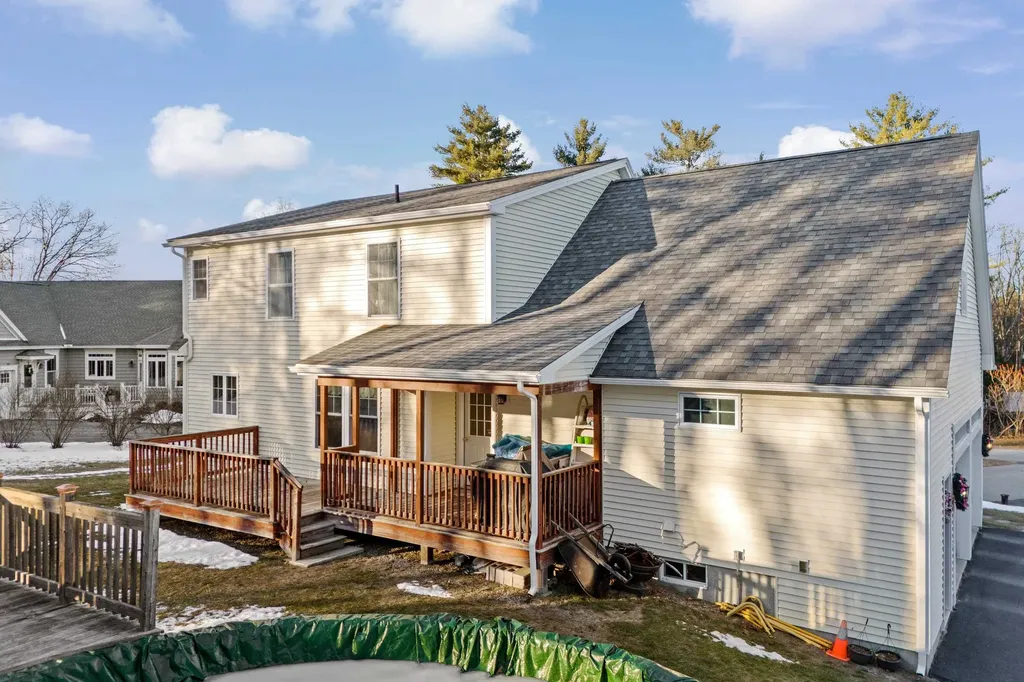 10 Pacific Drive Dover NH 03820