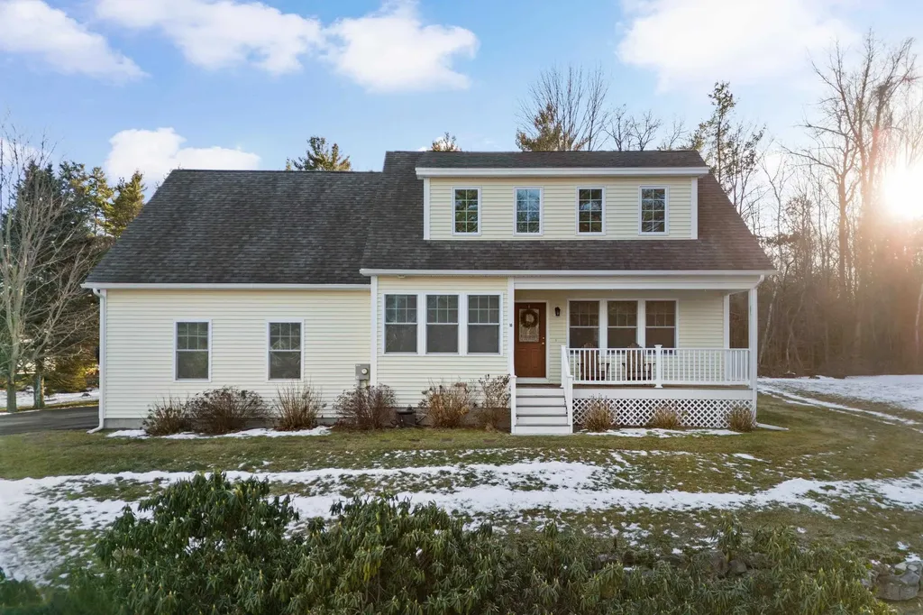 10 Pacific Drive Dover NH 03820