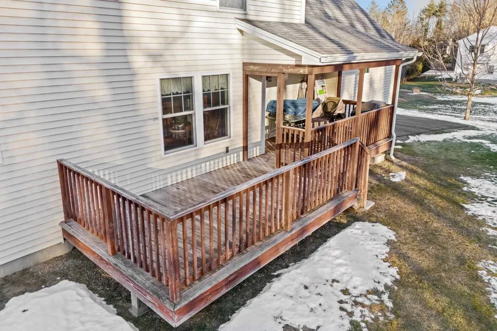 10 Pacific Drive Dover NH 03820