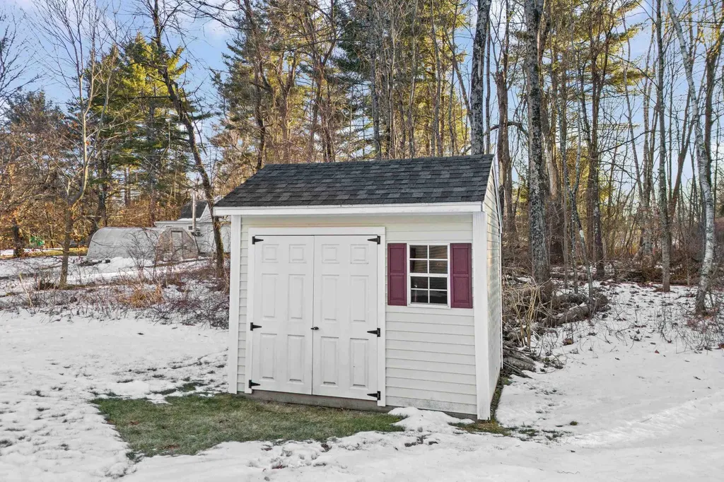 10 Pacific Drive Dover NH 03820