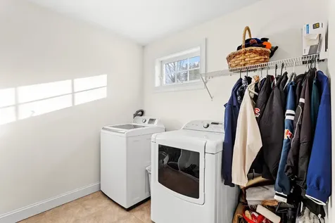 10 Pacific Drive Dover NH 03820