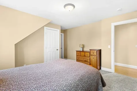 10 Pacific Drive Dover NH 03820