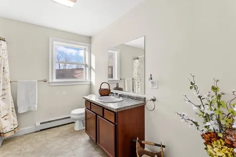 10 Pacific Drive Dover NH 03820