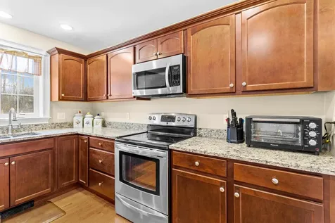 10 Pacific Drive Dover NH 03820