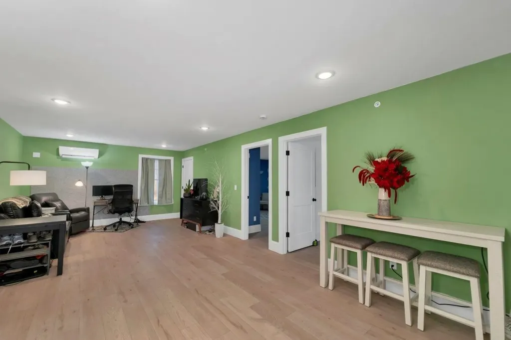 5 Miami Way Rochester NH 03867