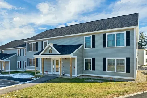 5 Miami Way Rochester NH 03867