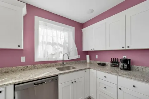 5 Miami Way Rochester NH 03867