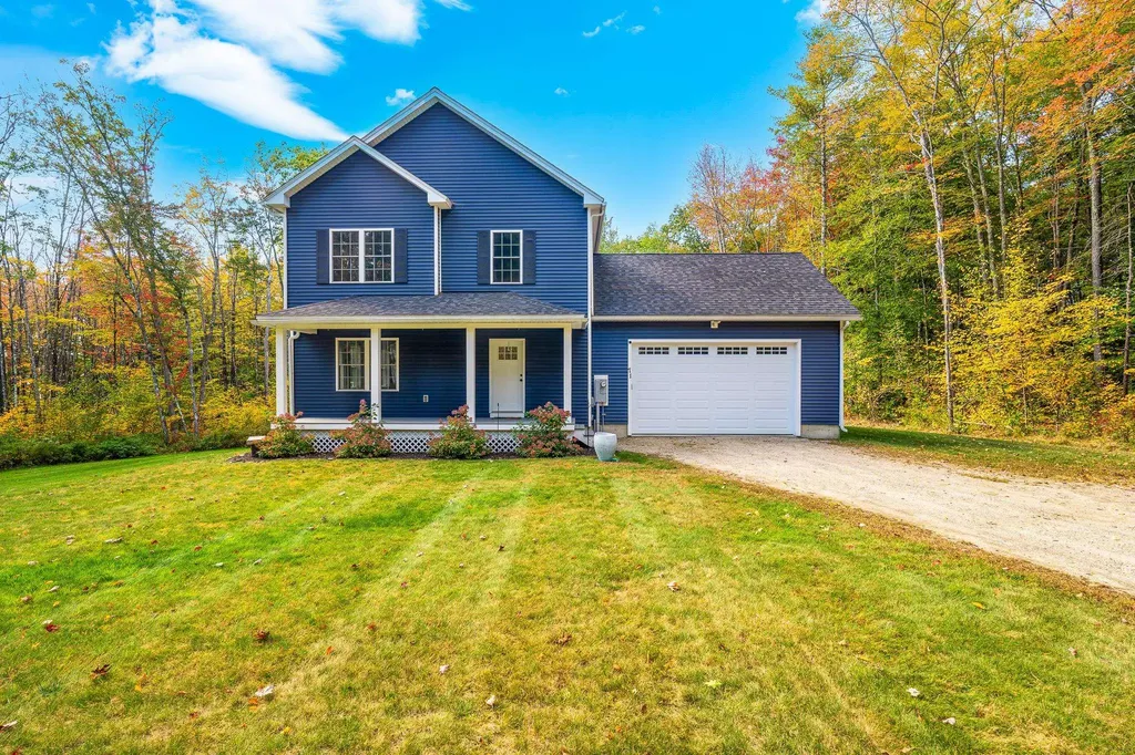 71 Range Road Alton NH 03809
