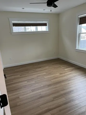 20 Gill Street Hampton NH 03842-4245