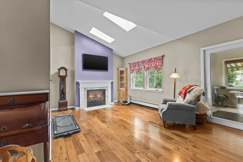 7 Cardinal Lane Essex VT 05452