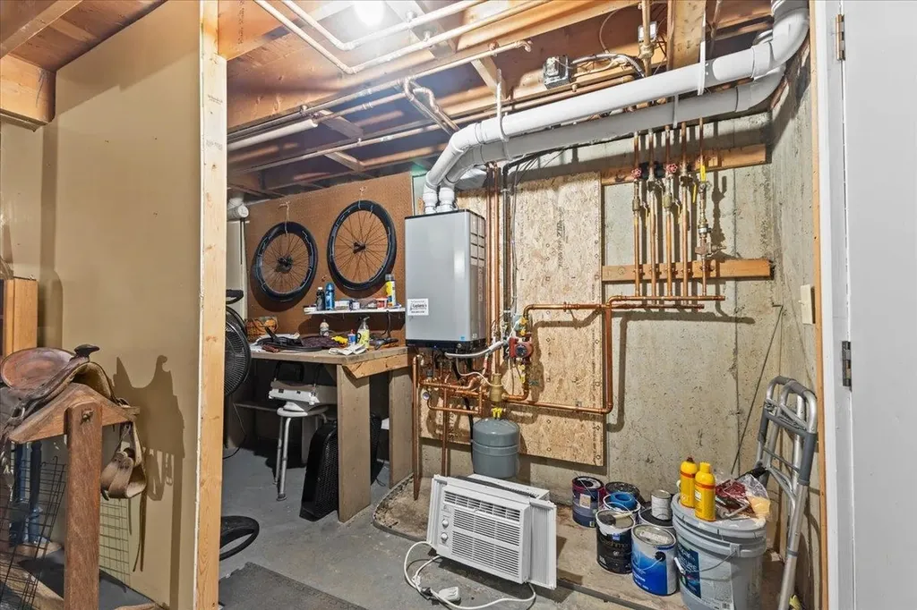 7 Cardinal Lane Essex VT 05452