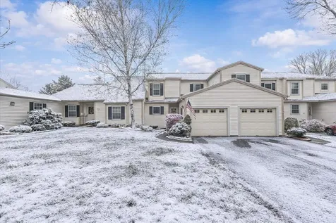 7 Cardinal Lane Essex VT 05452