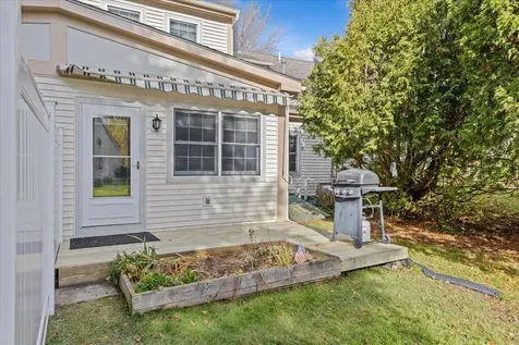 7 Cardinal Lane Essex VT 05452