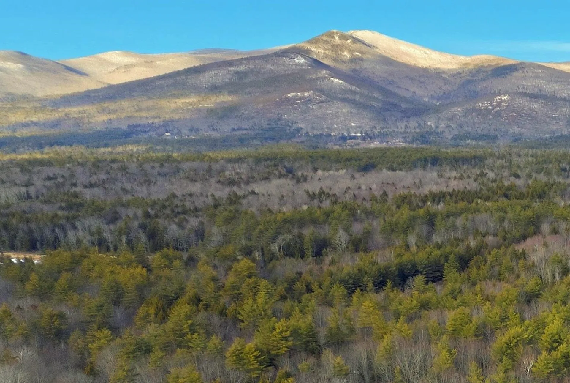 82 Ledge Hill Road Tuftonboro NH 03816