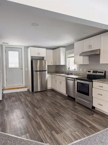 24 Hill Street Dover NH 03820