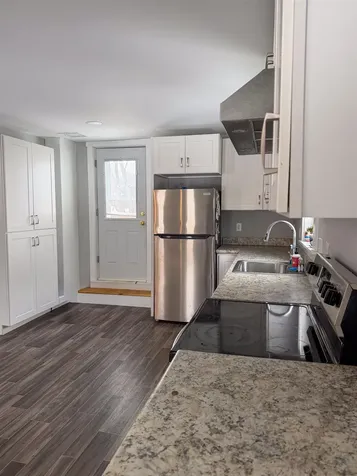 24 Hill Street Dover NH 03820