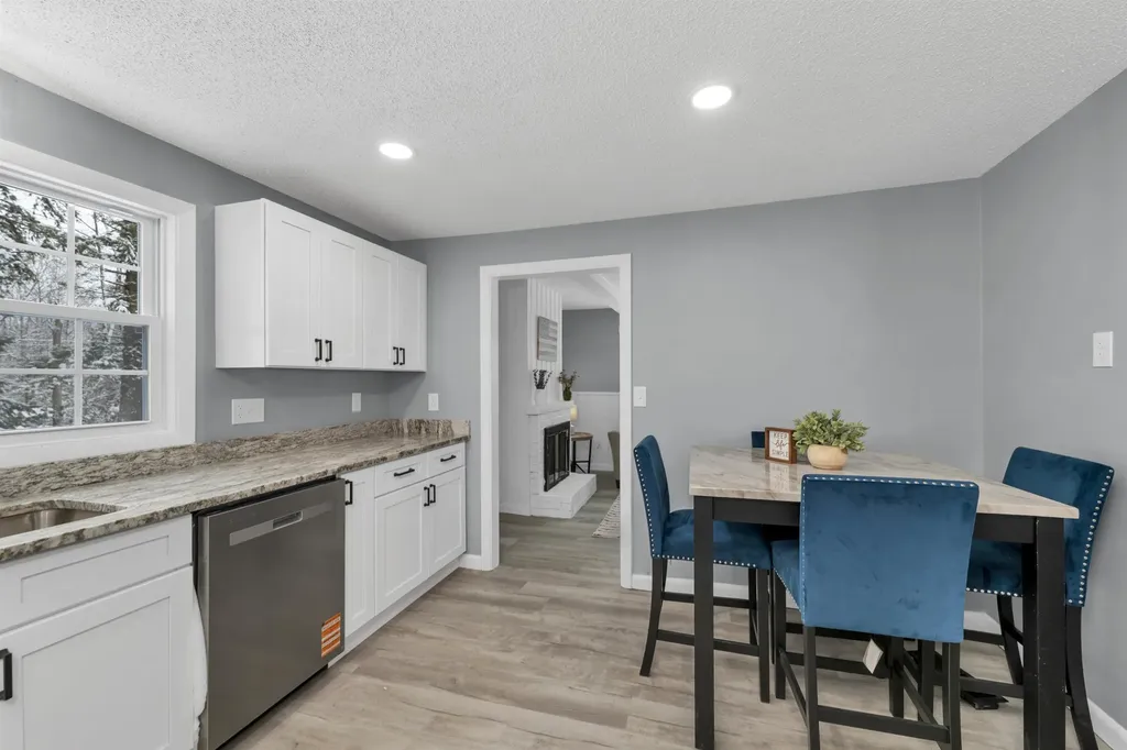 166 Bog Road Campton NH 03223