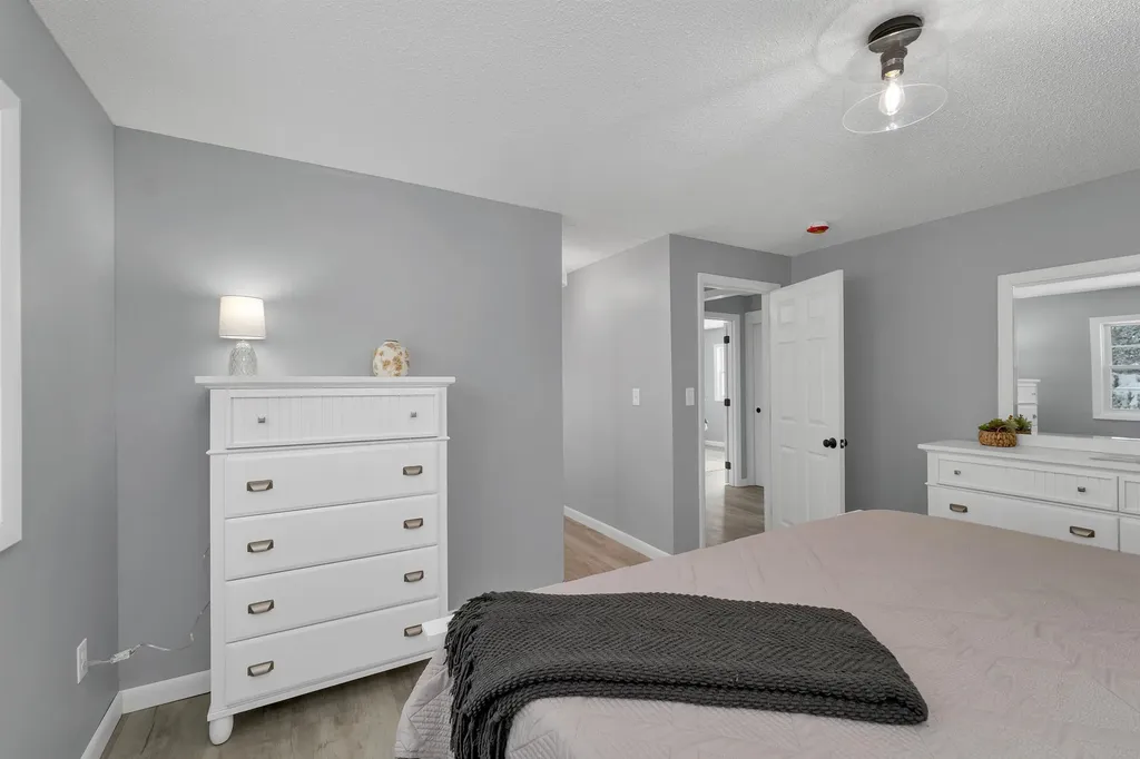 166 Bog Road Campton NH 03223