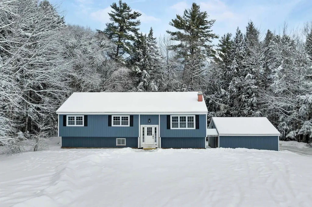 166 Bog Road Campton NH 03223