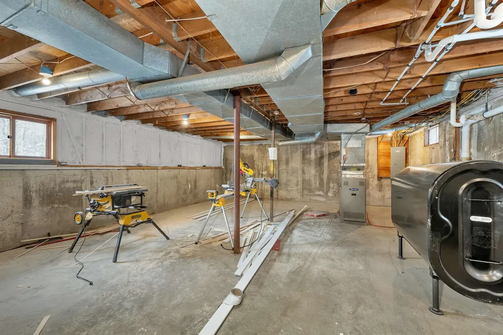 166 Bog Road Campton NH 03223