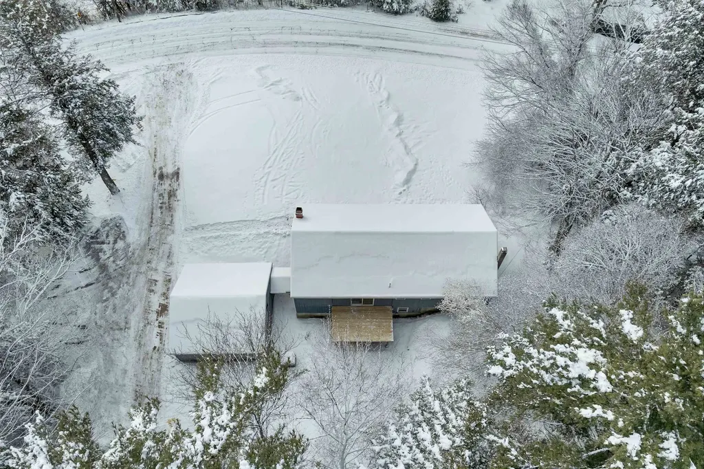 166 Bog Road Campton NH 03223