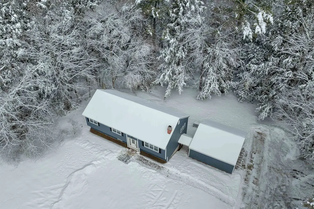 166 Bog Road Campton NH 03223