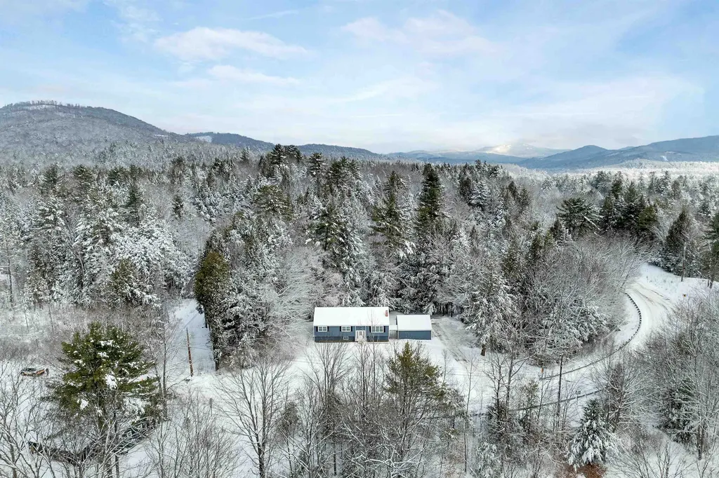 166 Bog Road Campton NH 03223