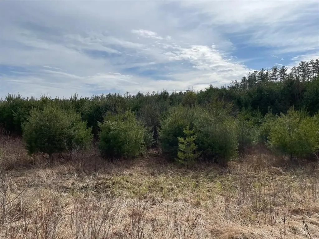 213-023-2 Yeaton Road Plymouth NH 03264