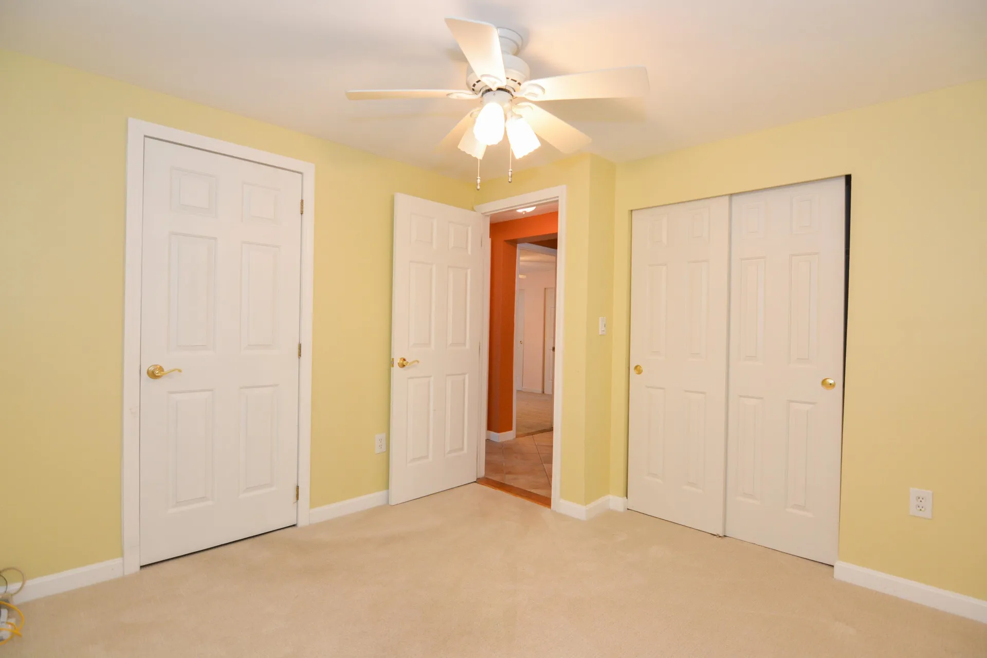 47 Campbell Street Salem NH 03079