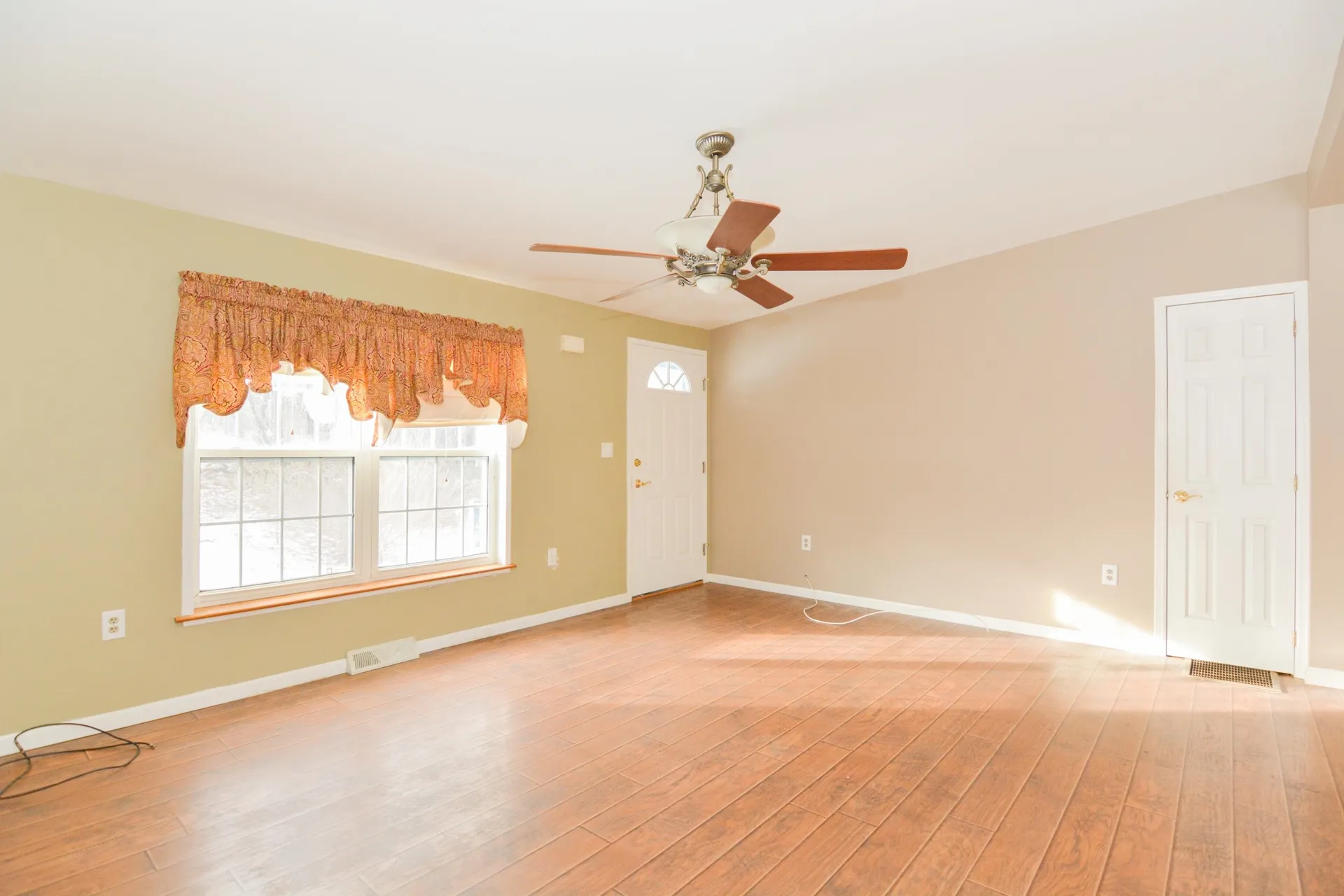 47 Campbell Street Salem NH 03079