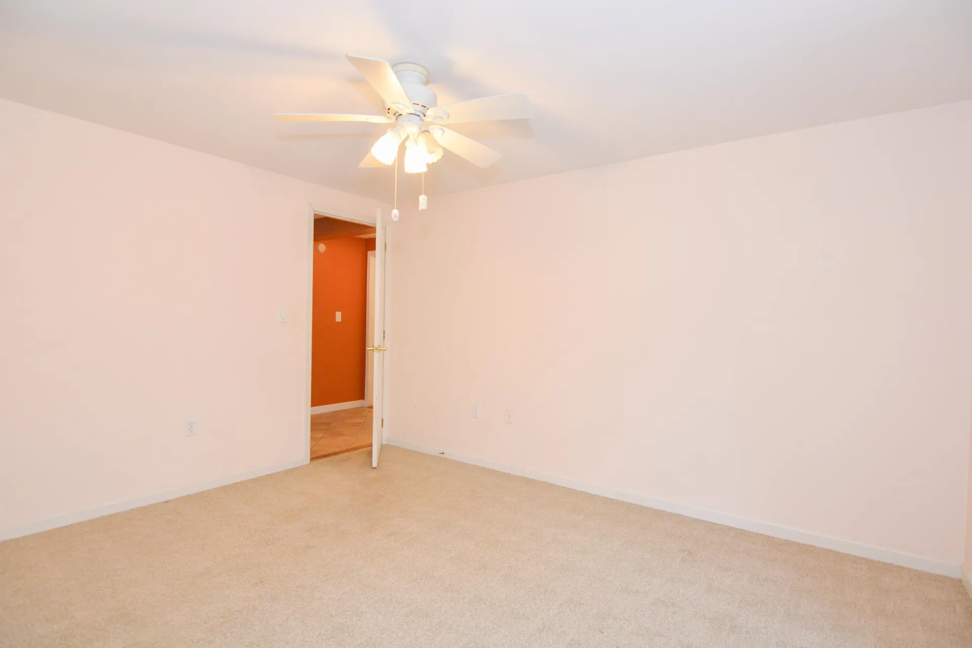 47 Campbell Street Salem NH 03079