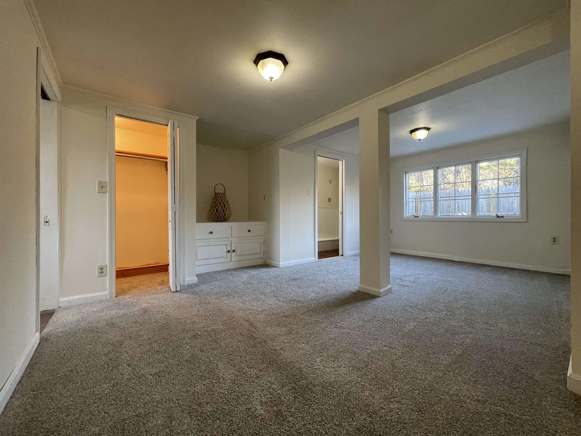 11 North Road Kingston NH 03848