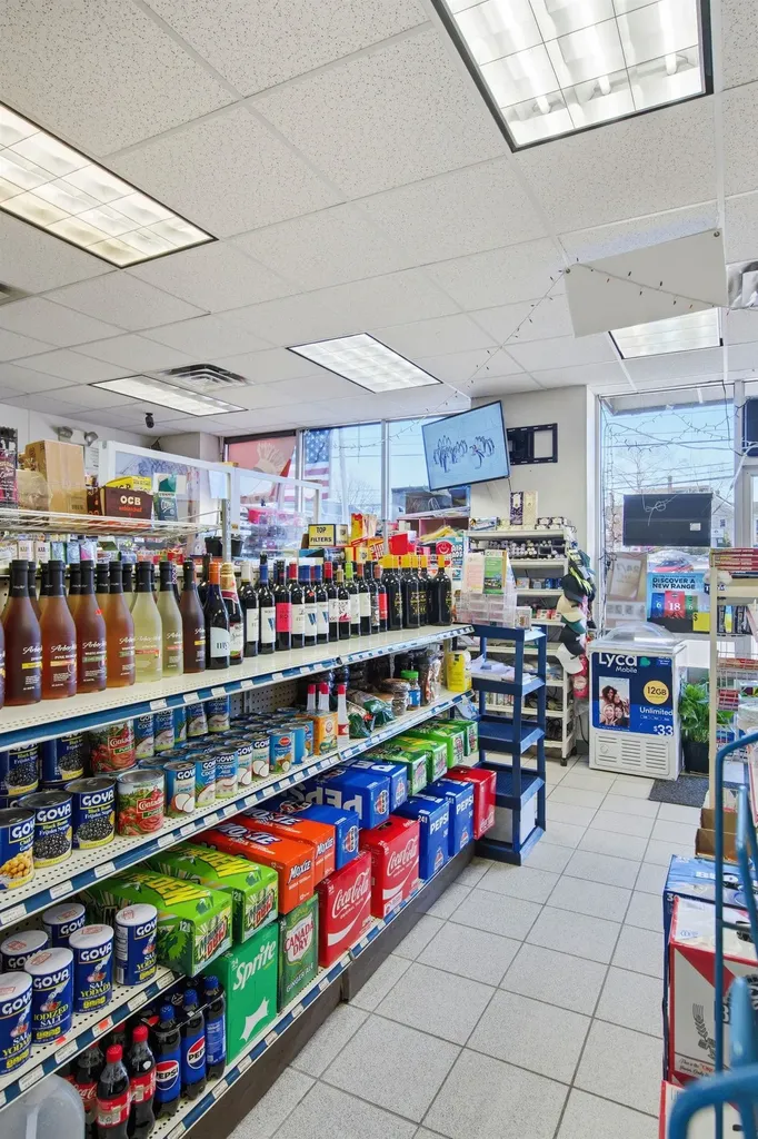 242 North Main Street Concord NH 03303