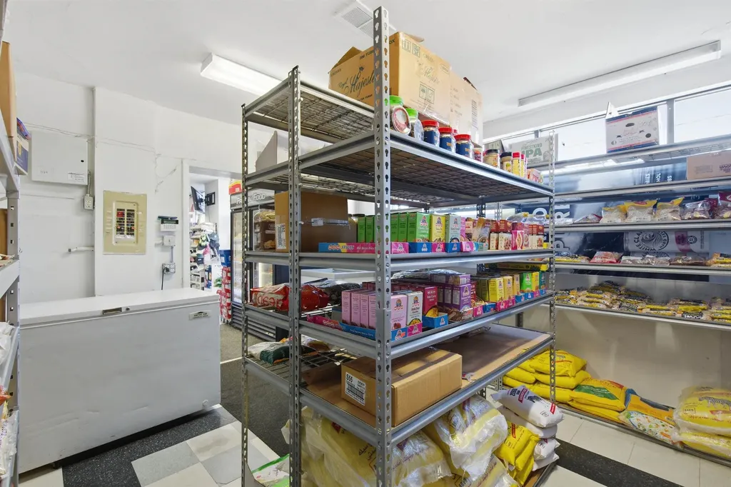 242 North Main Street Concord NH 03303