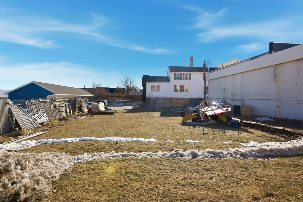 242 North Main Street Concord NH 03303