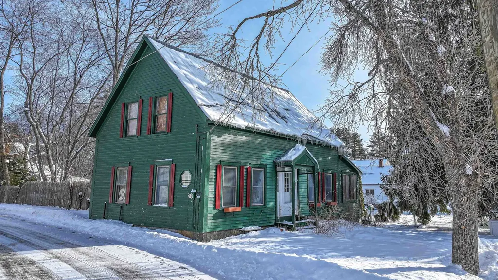 60 Smith Street Fryeburg ME 04037