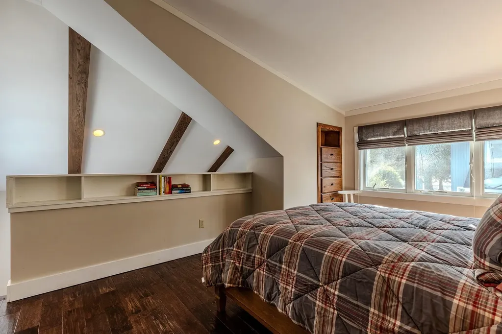 56 Shatterack Road Stratton VT 05155