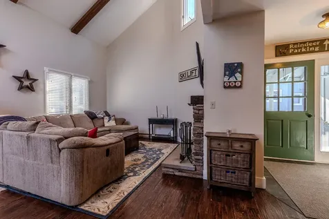 56 Shatterack Road Stratton VT 05155