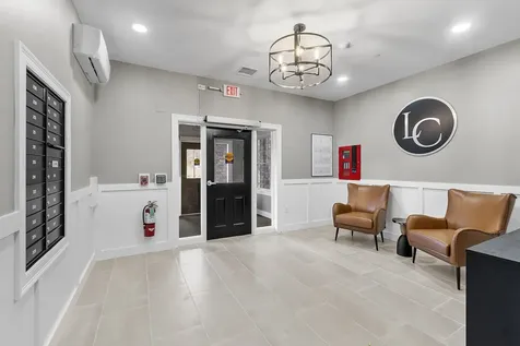 10100 S Willow Street Manchester NH 03103