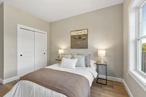 10100 S Willow Street Manchester NH 03103