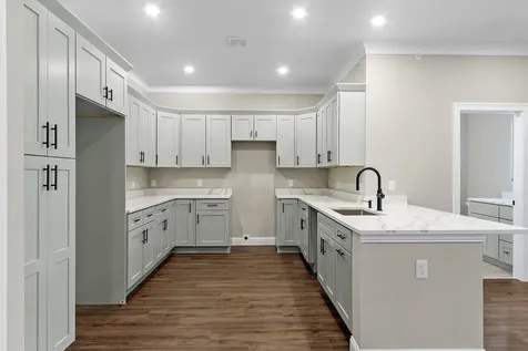 10100 S Willow Street Manchester NH 03103