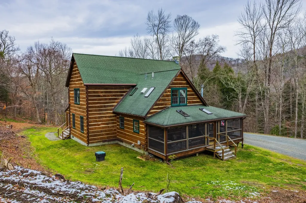 34 Midsomer Meadows Lane Barnard VT 05031