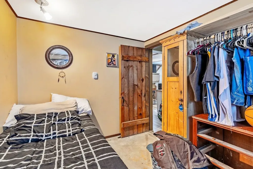 250 Christmas Road Montgomery VT 05471