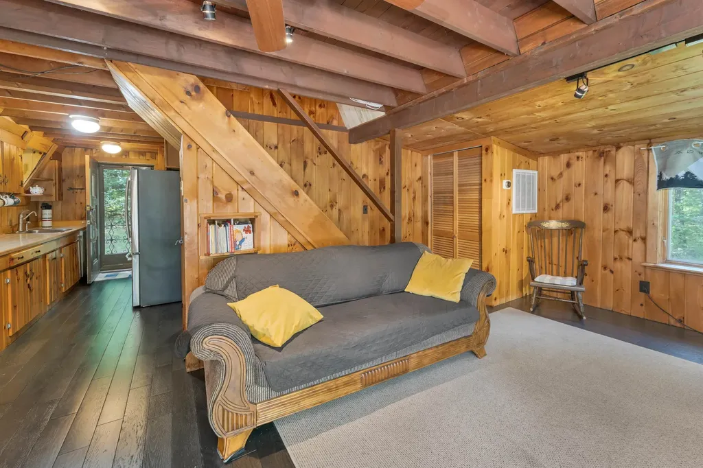 4 Rustic Shores Road Alton NH 03809