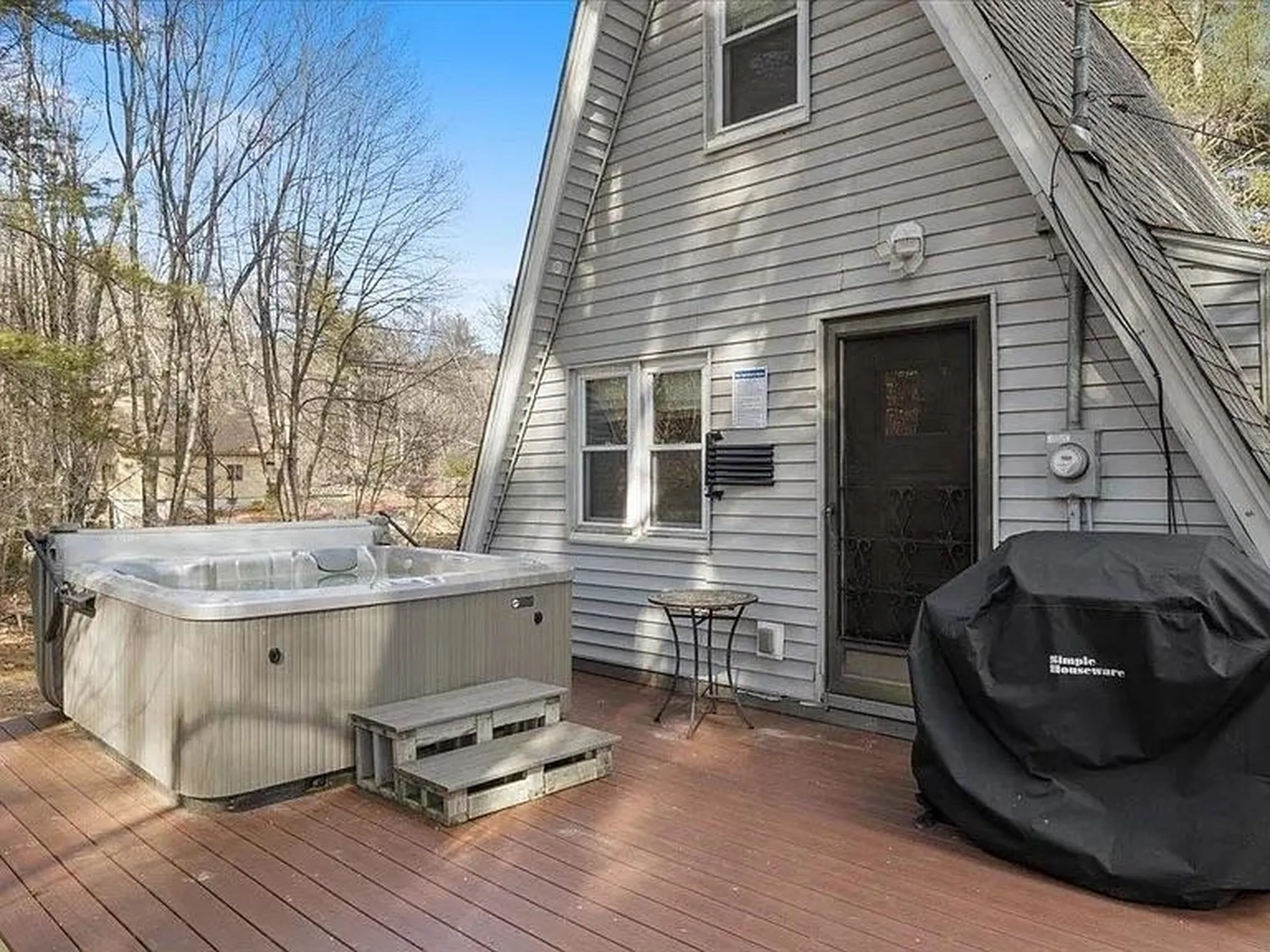 4 Rustic Shores Road Alton NH 03809