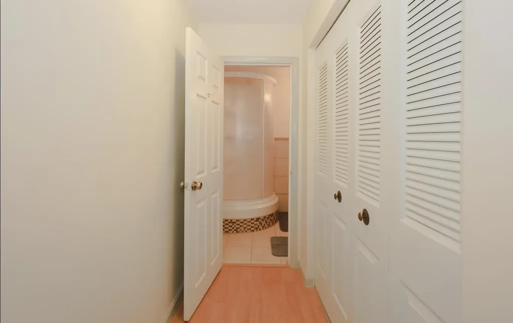 19 Country Club Drive Manchester NH 03102