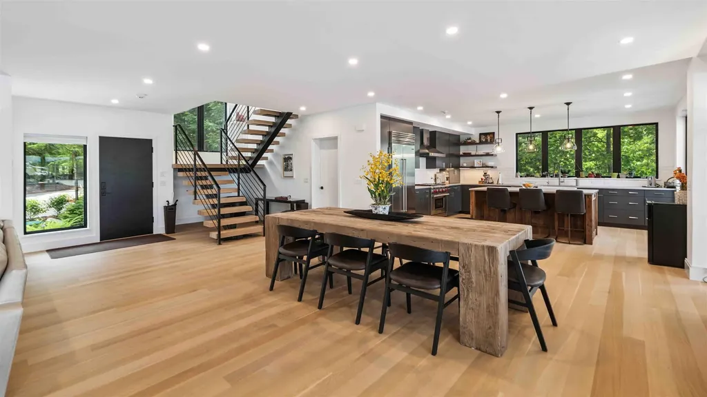 25 Birch Point Lane Sunapee NH 03782