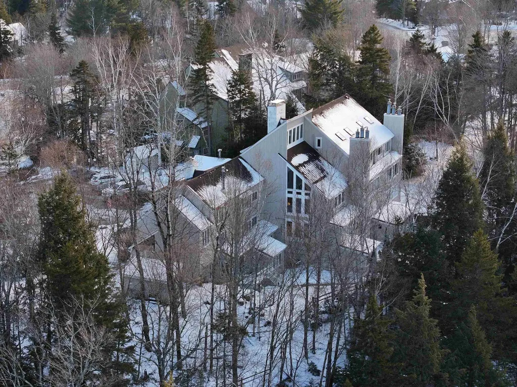 46 Packards Road Waterville Valley NH 03215