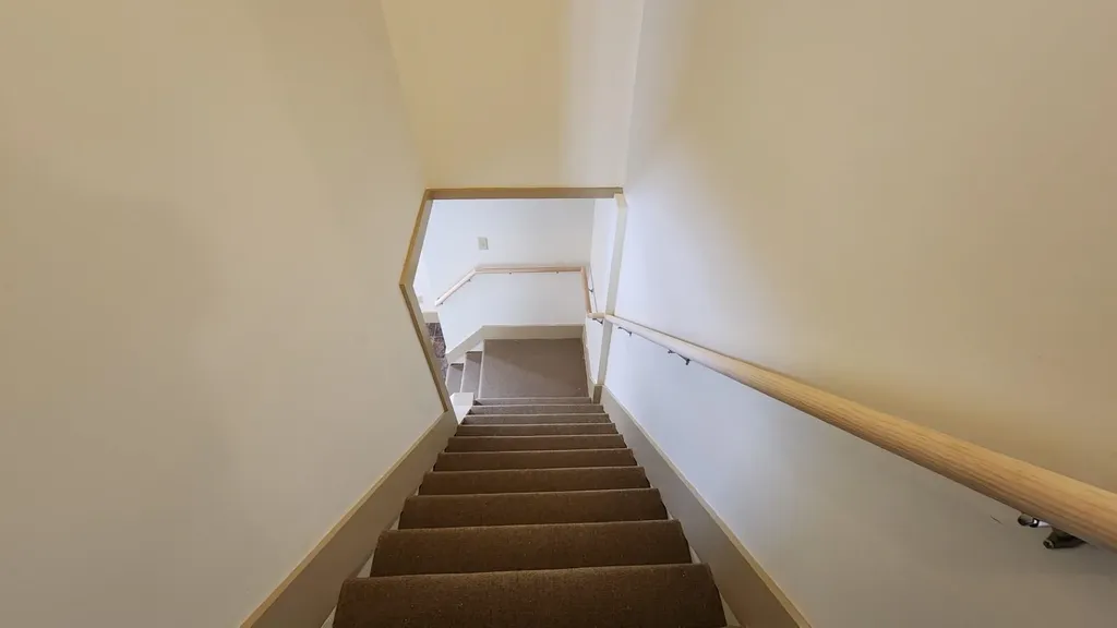 95 Autumn Street Newport City VT 05855